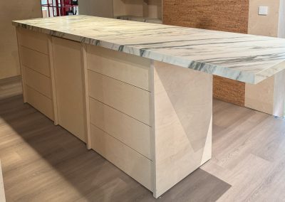 Shape Fabrication Island Worktop with Overhang